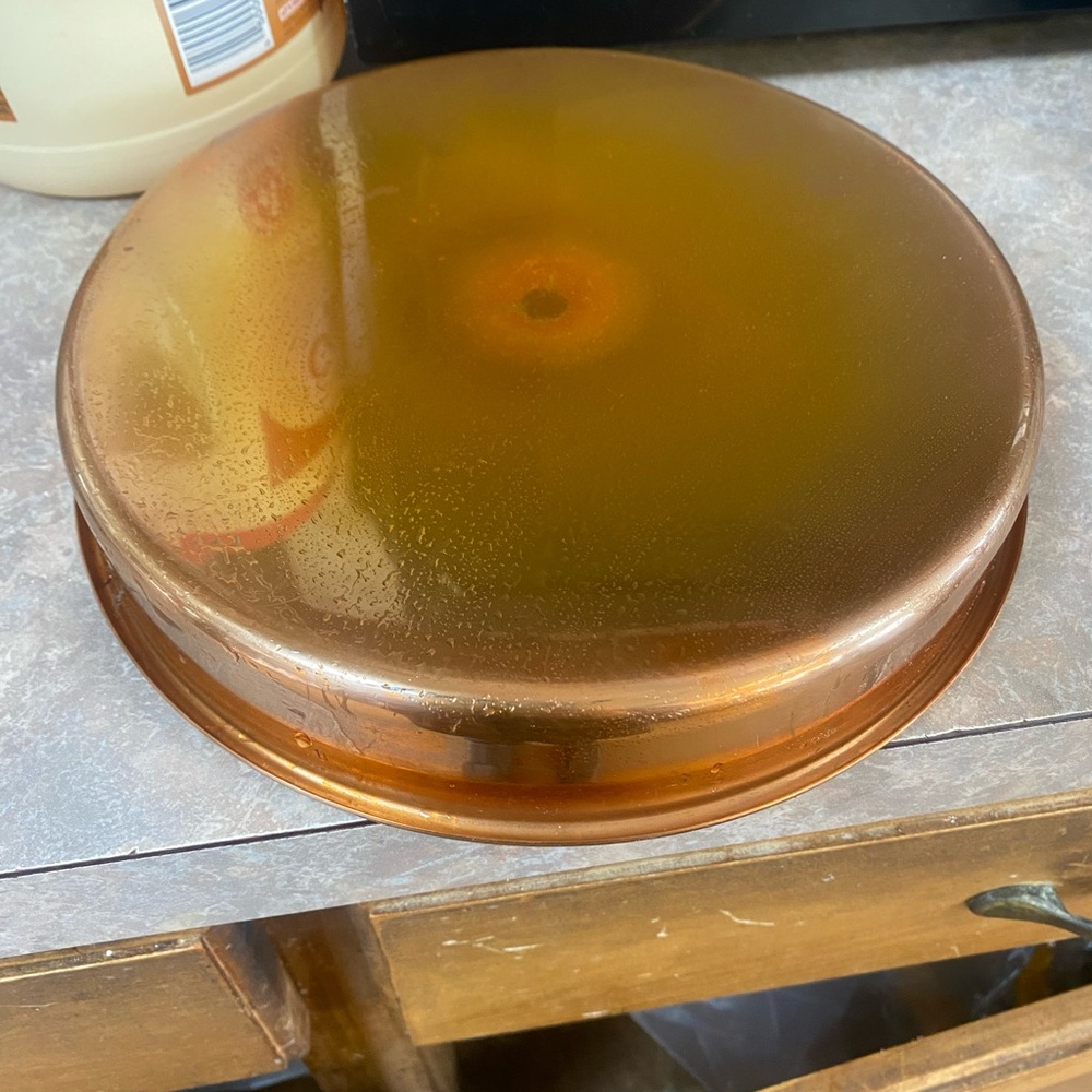 Vintage solid Copper 9inches Pan or serving tray - Picture 5 of 7